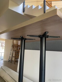 Vyšší stůl + židle - 3