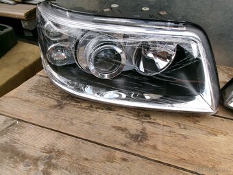 VW T5 - BI-XENON , PROJEKTZWO , přední světla - 3