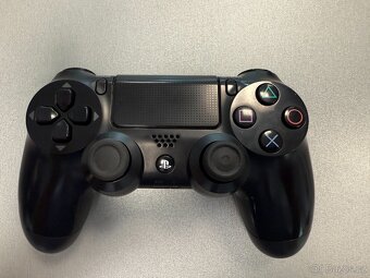 Ps4 Slim 1TB, 2x ovladac, GTA 5 - 3