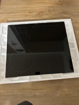 Indukční deska Grundig - 3