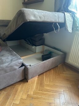 Rozkládací gauč s úložným prostorem - 3