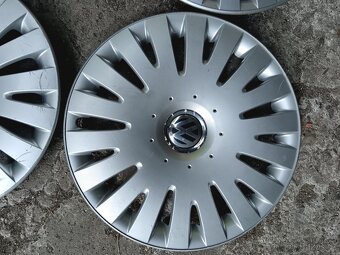 Poklice Volkswagen Passat r16 - 3