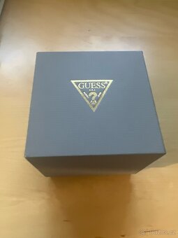 Hodinky guess - 3