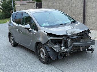 Opel Meriva B 1.7CDTi Havarovaný - 3