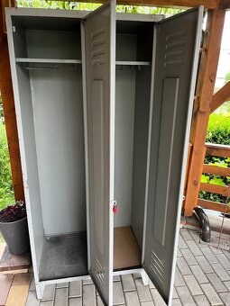 Prodám plechovou skříň - 3