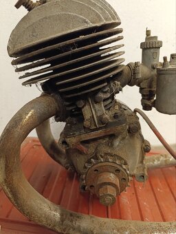 Motor Jawa 250 Speciál - 3