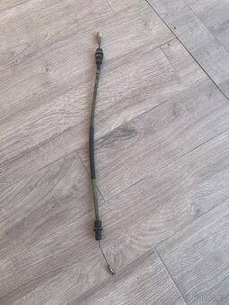 Náhradní díly na Lanci Prisma, Thema, Fiat - 3