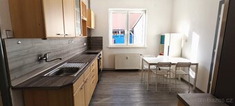 pronájem bytu 2+1, 55 m²  v rodinném domě v Rychvaldu - 3