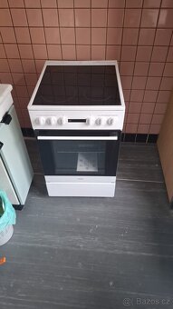 Elektronický sporák Mora - 3