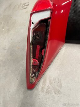 Mitsubishi Lancer Evo 9 kridlo - 3