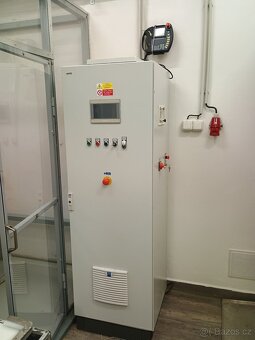 Universální robot Stäubli - 3