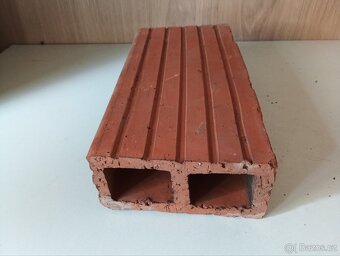 Cihla dutinová dvouděrová - 3