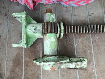 Ruční hřebenový lis - 3