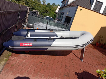 Člun boat 007 - 3