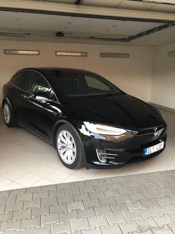 Tesla Model X Performance, 7 sedadel - 3