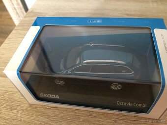 Škoda Octavia 3 kombi, 1:43, Abrex - 3