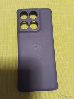 Prodám Motorola Edge 50 Fusion 5G, 8/256 GB Forest Blue - 3