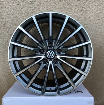 8x18 5x112 D57,1 ALU kola AUDI Škoda 5x112 R18... - 3