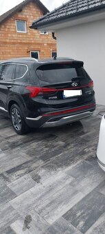 Hyundai Santa Fe 1.6 T-GDI HEV Style 4x4 – stylově, s grácií - 3