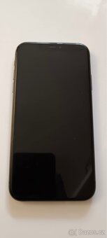 iPhone 11 - 3