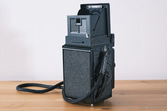 Yashica Mat 124G - 3