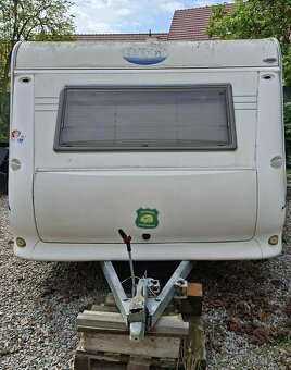 Karavan Hobby bez SPZ na pevné stání - 3