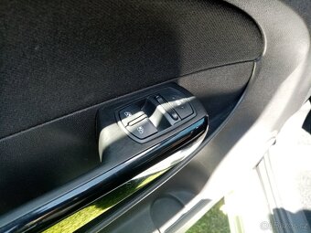 Opel Corsa D, 1.2 59 KW, 84300 km - 3