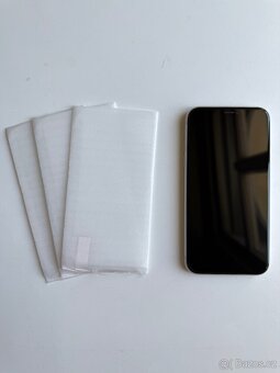 Iphone XR 64GB bílá + Airpods 2. generace - 3