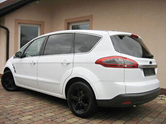 Ford S-MAX 2.0 TITANIUM XENONY LED NAVI PANORAMA Servis FORD - 3