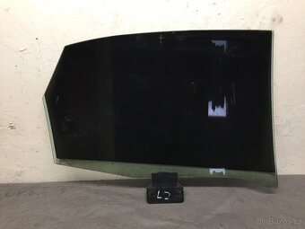 AUDI A4 B6, B7 SEDAN 2000-2007 - ZADNÍ SKLA DVEŘÍ - 3