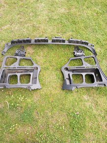 BMW e91 držáky zadního nárazníku - 3