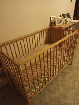 Prodám čalouněnou manž.postel. - 3