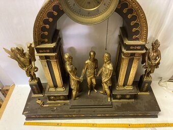 EMPIROVE HODINY 3 CISARI - 3