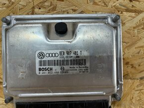 ŘÍDICÍ JEDNOTKA MOTORU 2.5 TDI 8E0907401T - 3