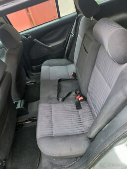 Škoda Octavia Combi I 66kW - 3