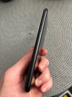 IPhone SE 2020 64Gb - 3