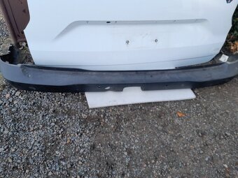 zadní dveře Ford Custom - 3