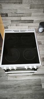 Elektrický sporák MORA - 3