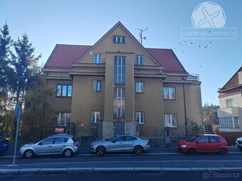 Prostorný byt 3+1 87,4m2 v cihlovém domě Praha 6 - Dejvice - - 3
