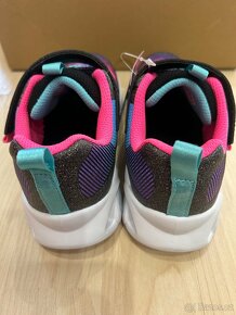Tenisky svítící Skechers - nové - velikost 31 - 3