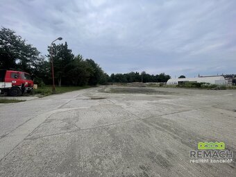 Pronájem venkovní prostory, sklady, 2 000 m2 - Uherský Brod - 3
