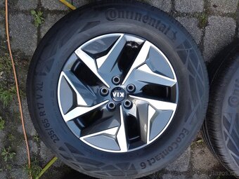 Kia Sorento Hybrid Alu kola R17 5x114,3 - 3