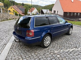VOLKSWAGEN PASSAT VARIANT 2.5TDI V6--NOV STK - 3
