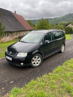 VW Touran 2.0tdi 125kw automat - 3