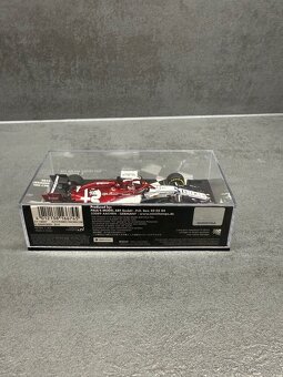Model F1 Kimi Räikkönen - 3
