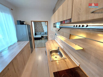 Prodej bytu 3+1, 72 m², Trojanovice - 3