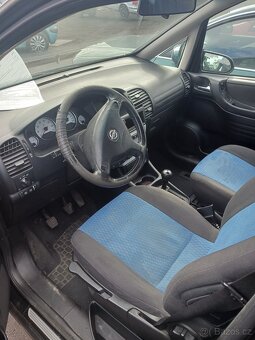 Opel Zafira - 3