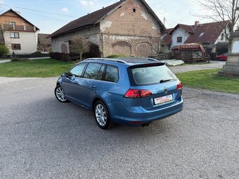Golf 7 variant 1.4 tsi 103 kw highline kůže top stav - 3