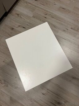 Noční stolek Ikea Malm - 3