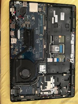DELL Latitude 5490 - 3